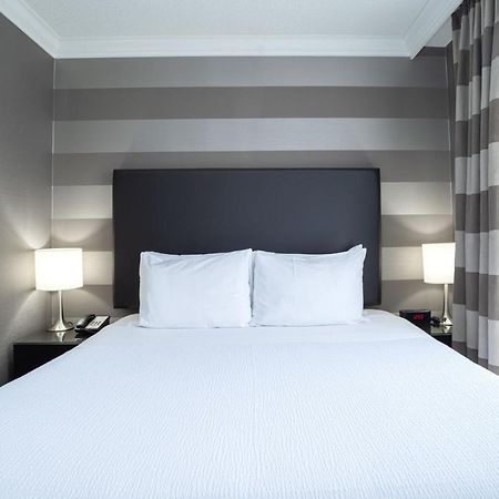 Sandman Signature Mississauga Hotel Eksteriør billede