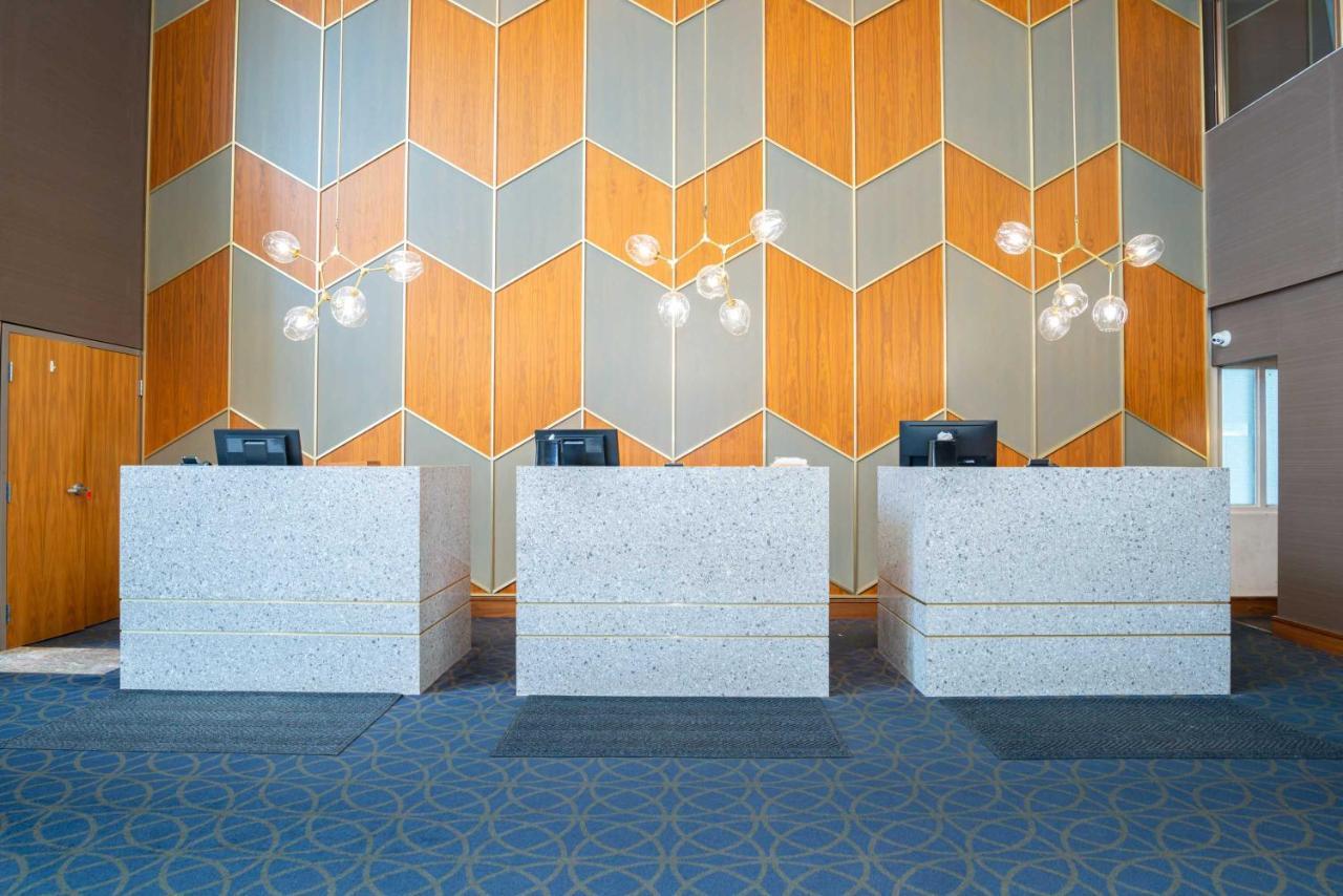 Sandman Signature Mississauga Hotel Eksteriør billede