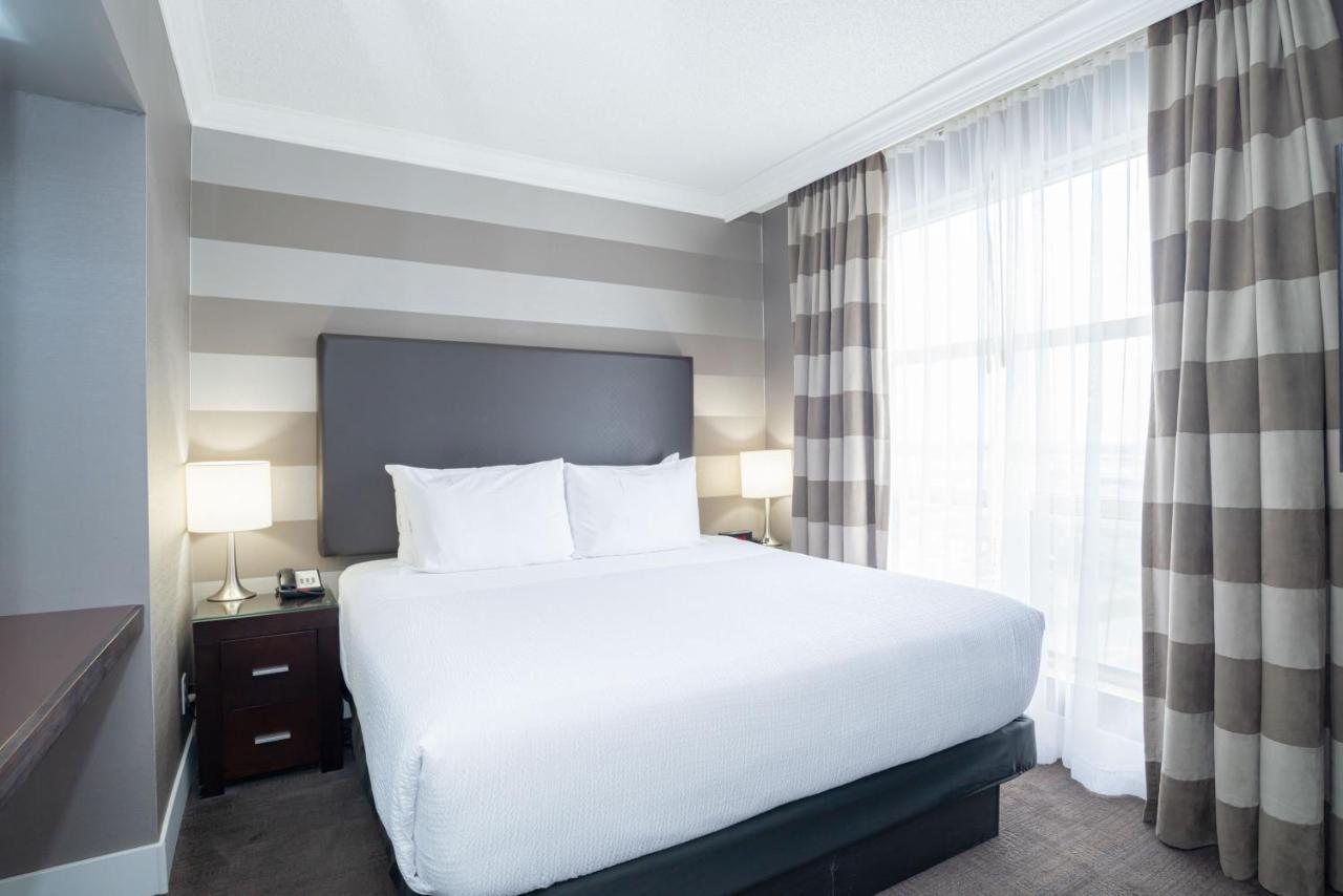 Sandman Signature Mississauga Hotel Eksteriør billede