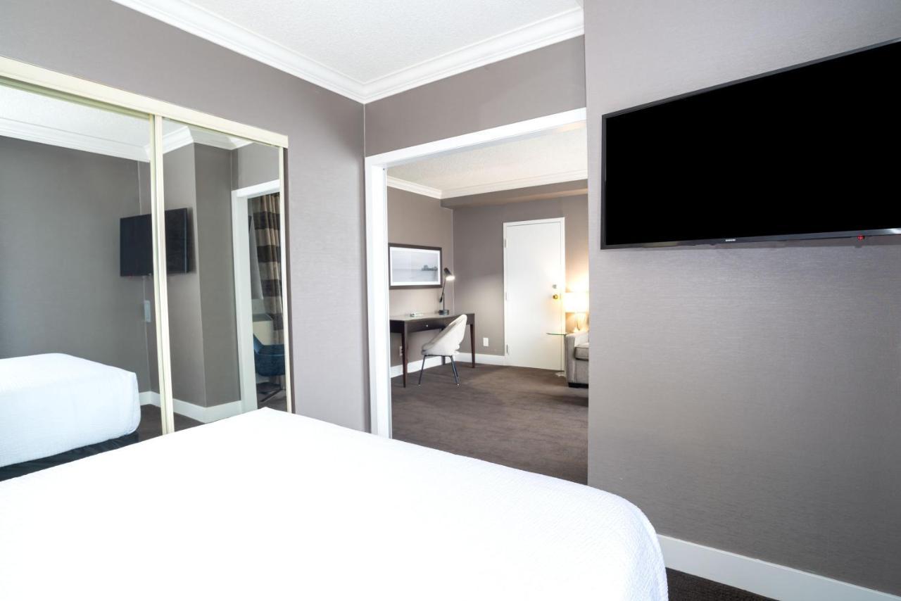 Sandman Signature Mississauga Hotel Eksteriør billede