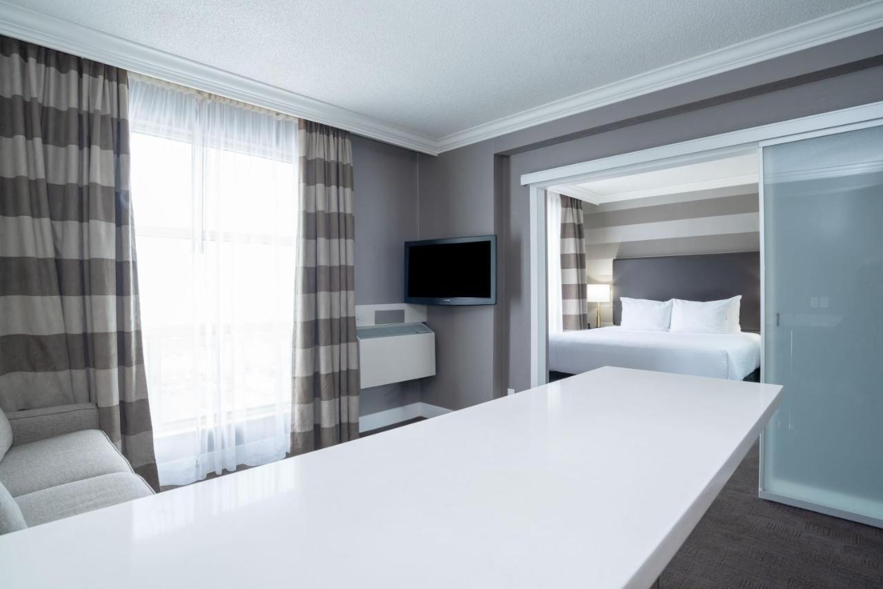 Sandman Signature Mississauga Hotel Eksteriør billede